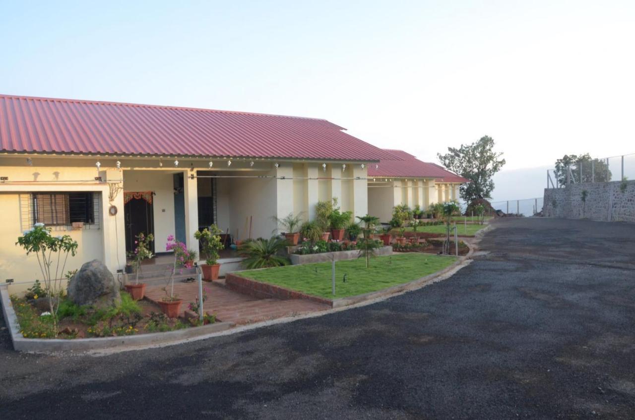 Suryamala Bunglows Villa Mahabaleshwar Bagian luar foto