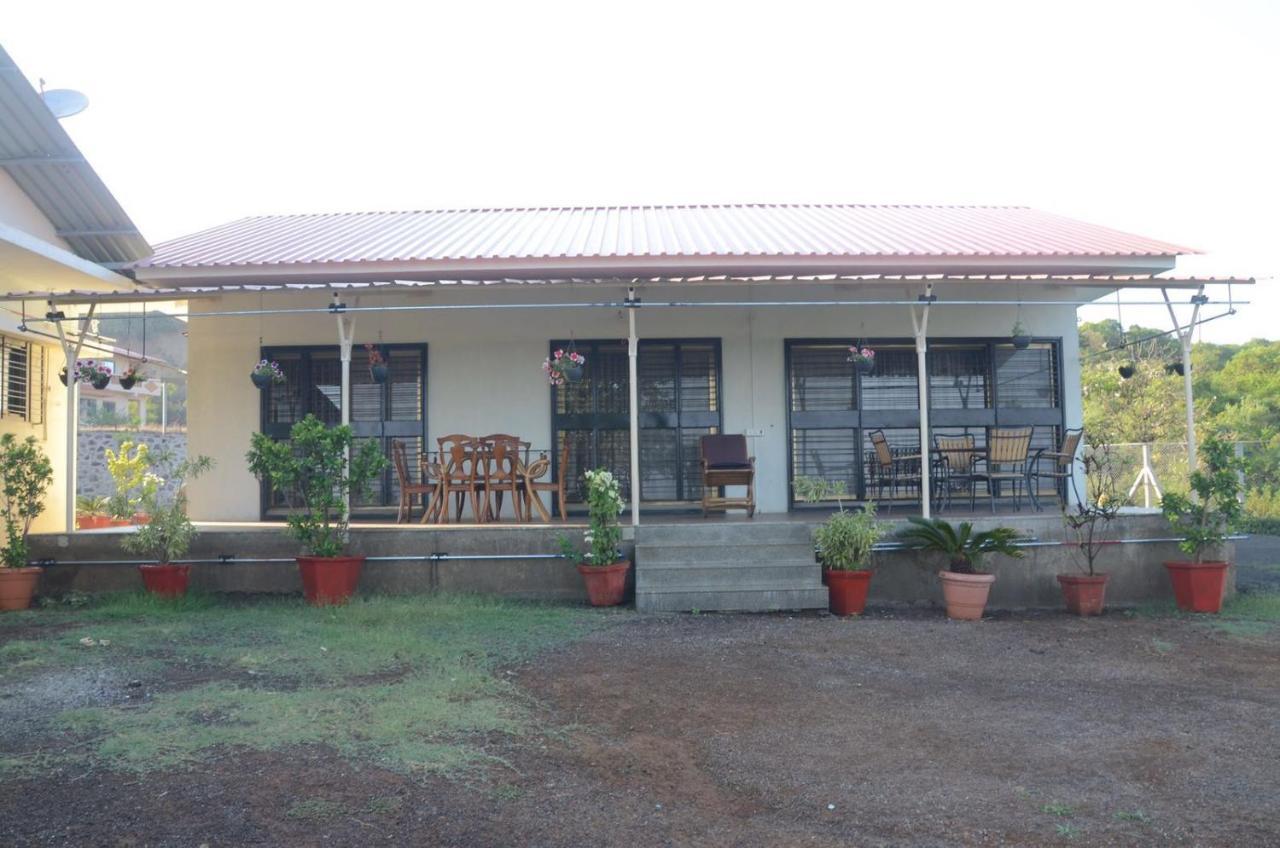 Suryamala Bunglows Villa Mahabaleshwar Bagian luar foto